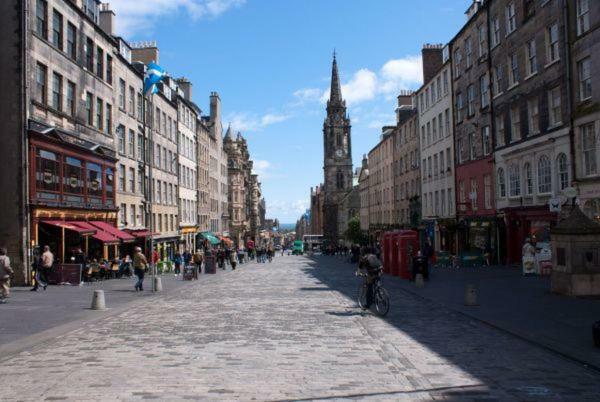 דירות אדינבורו Parliament Square - Royal Mile מראה חיצוני תמונה